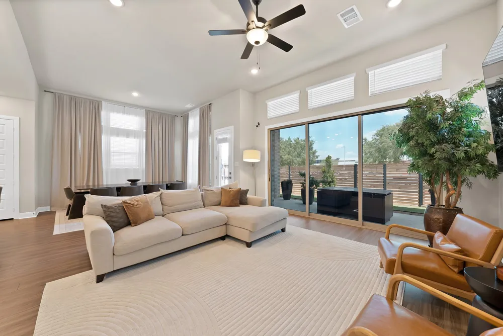 2585 Four Roses Drive Lewisville, TX 75056