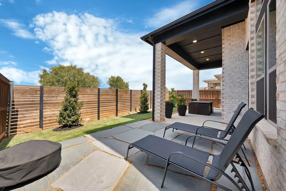 2585 Four Roses Drive Lewisville, TX 75056