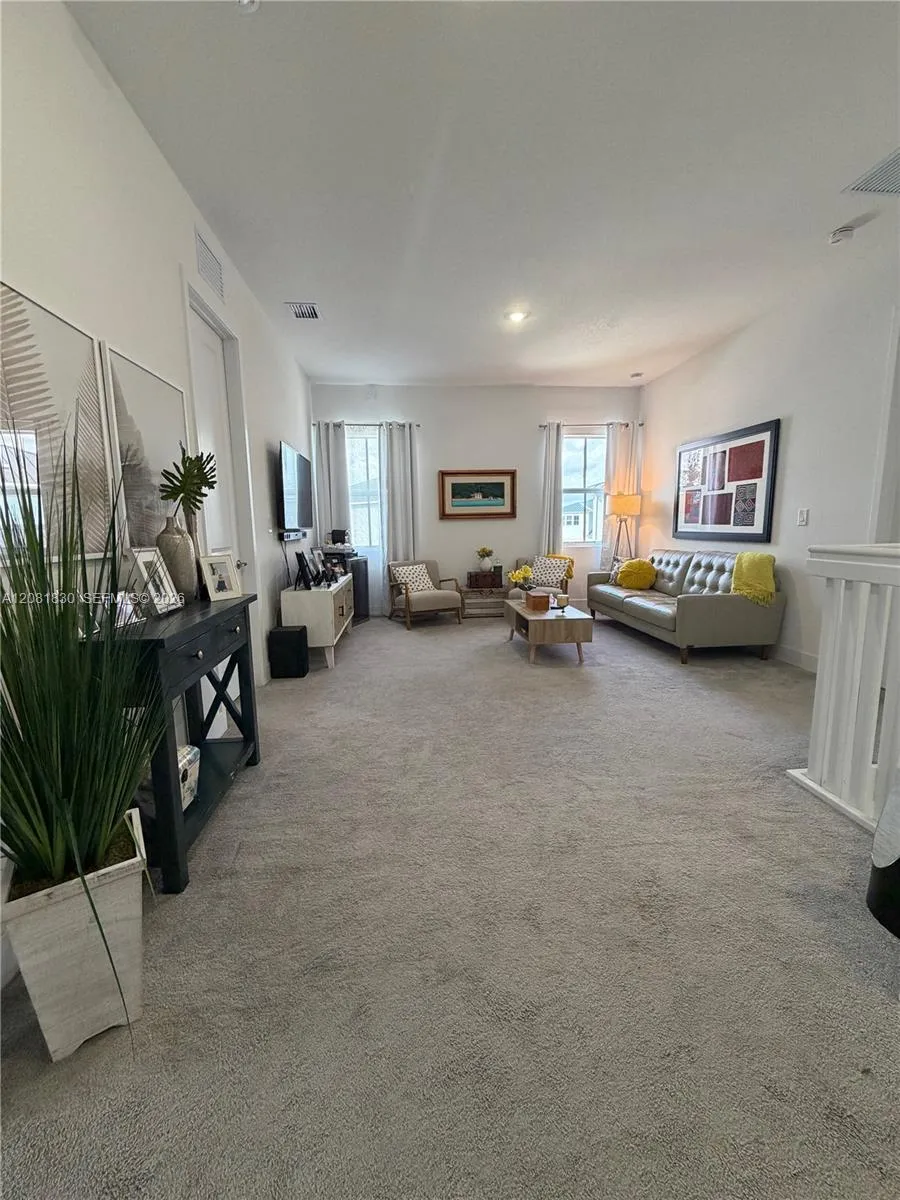 22255 SW 132 Ave Miami, FL 33170