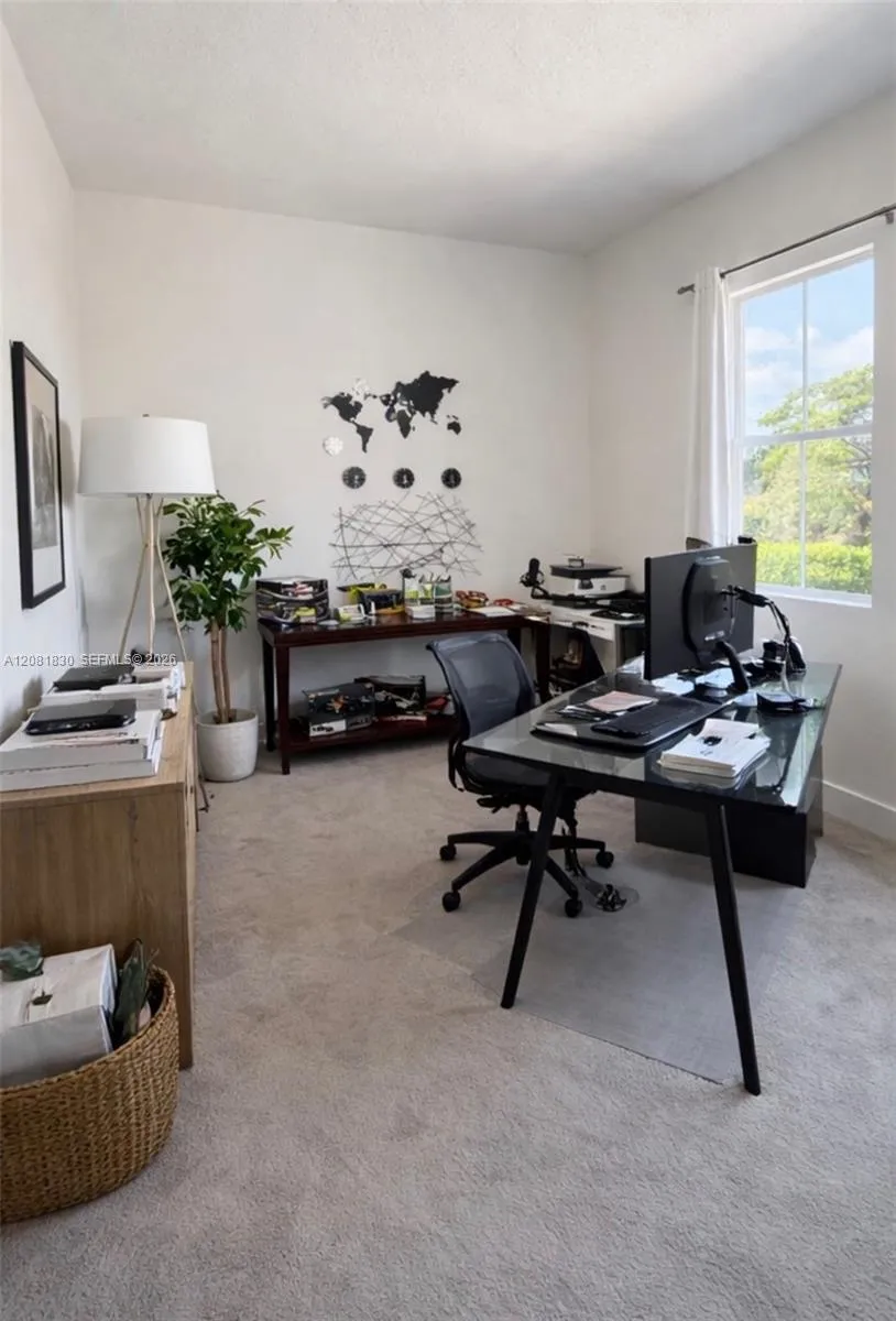 22255 SW 132 Ave Miami, FL 33170