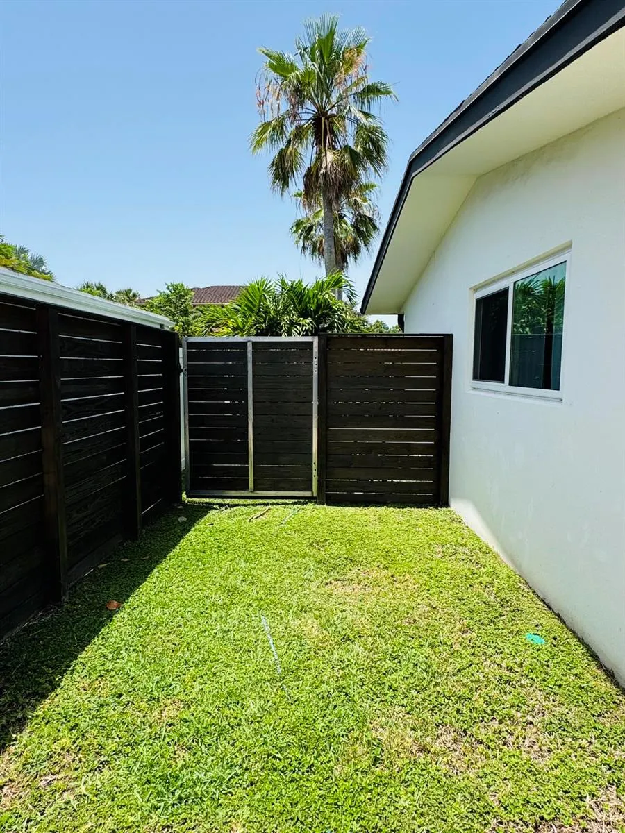2171 NE 62ND COURT Fort Lauderdale, FL 33308