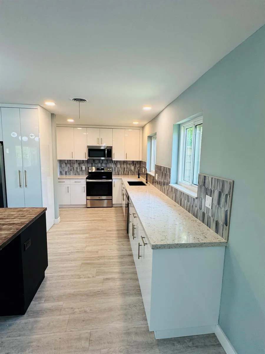 2171 NE 62ND COURT Fort Lauderdale, FL 33308