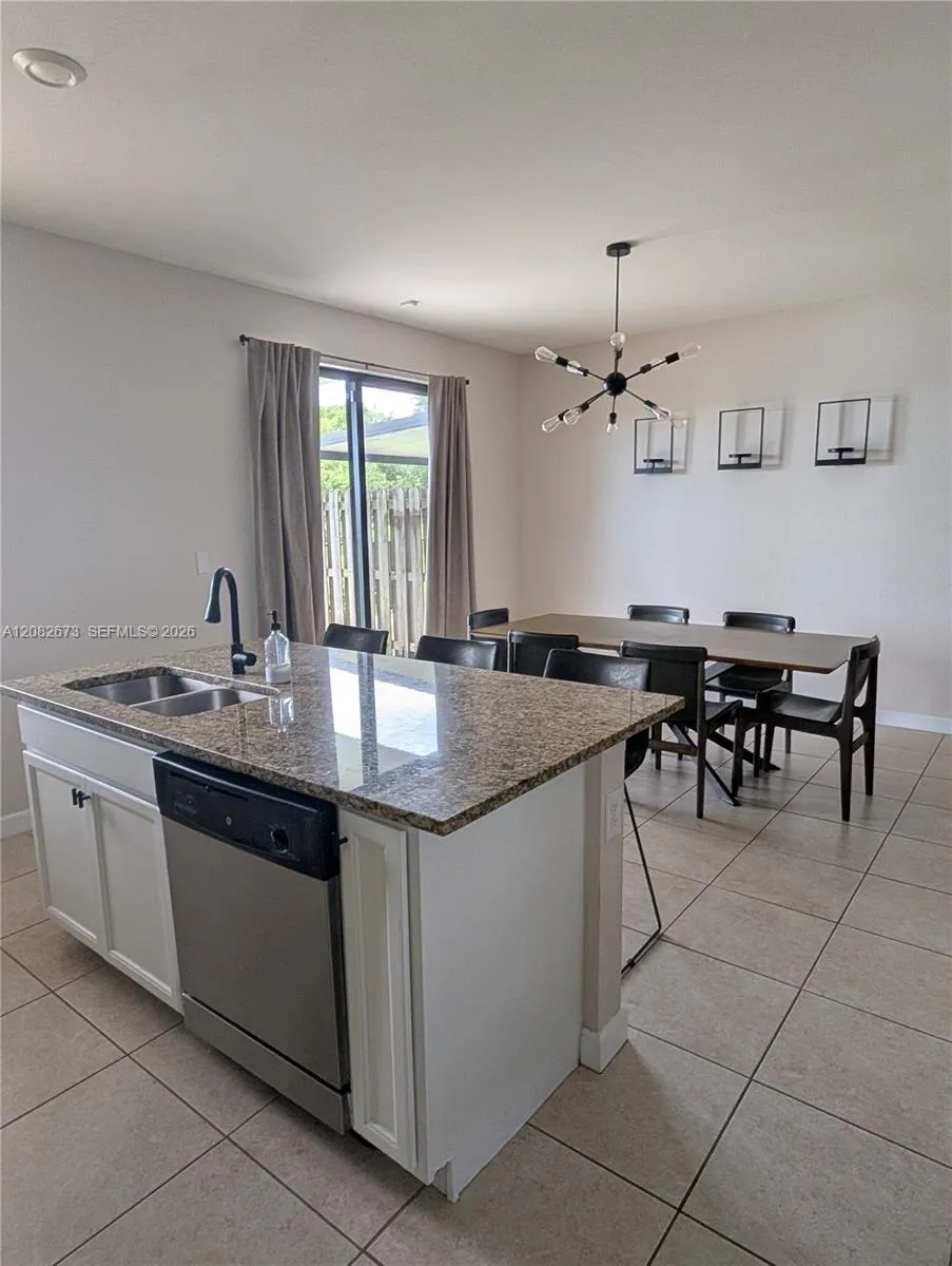 25172 SW 115th Ave Homestead, FL 33032