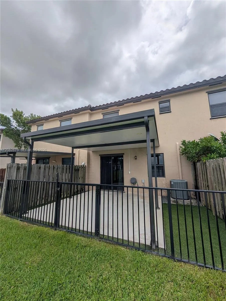 25172 SW 115th Ave Homestead, FL 33032