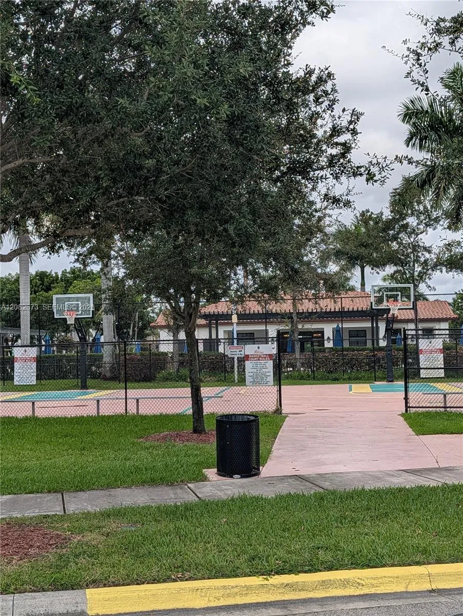 25172 SW 115th Ave Homestead, FL 33032