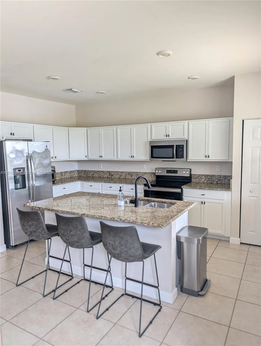 25172 SW 115th Ave Homestead, FL 33032