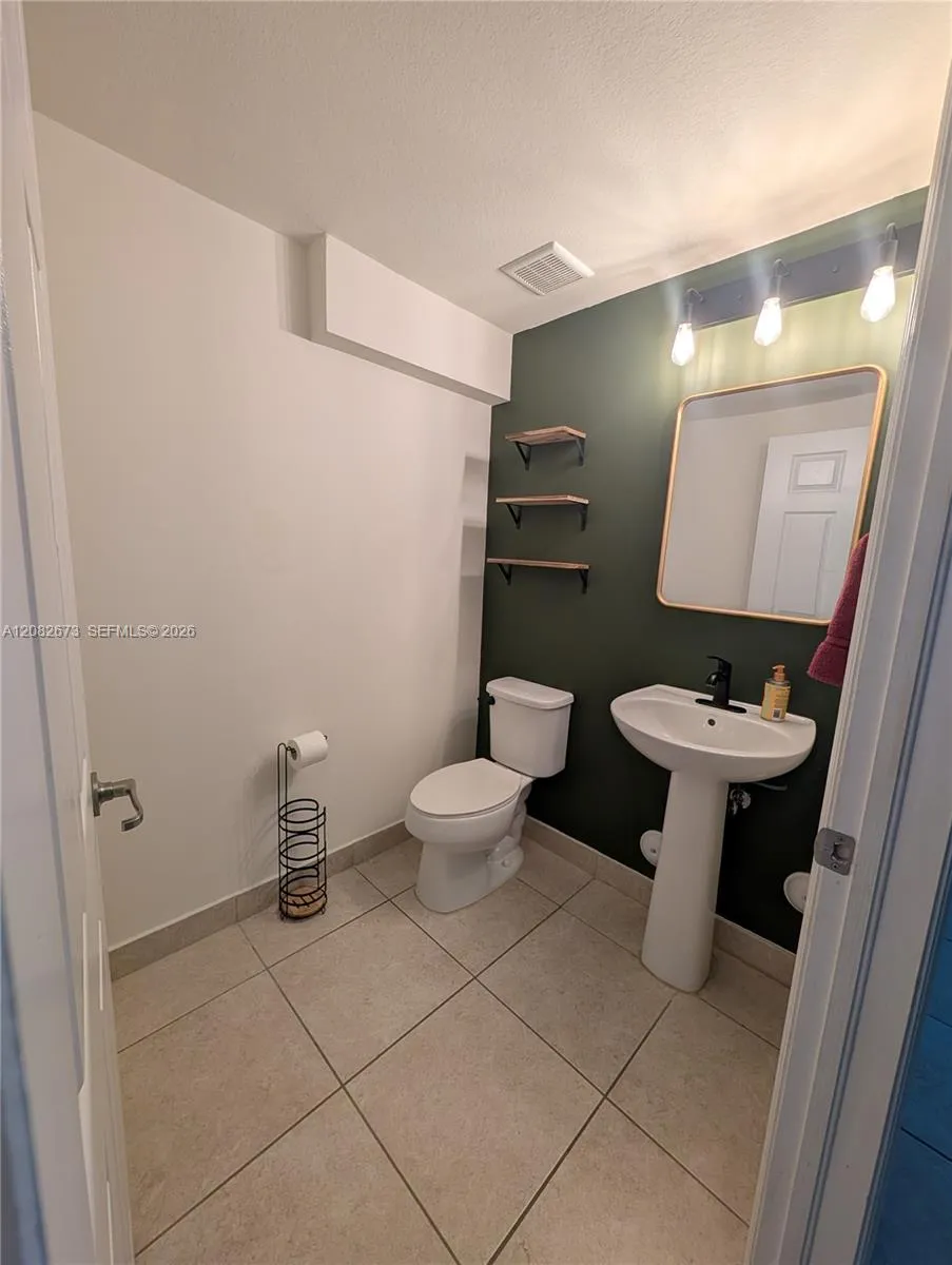 25172 SW 115th Ave Homestead, FL 33032