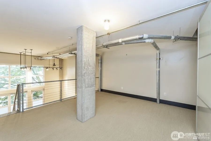 2440 Western Avenue #201 Seattle, WA 98121