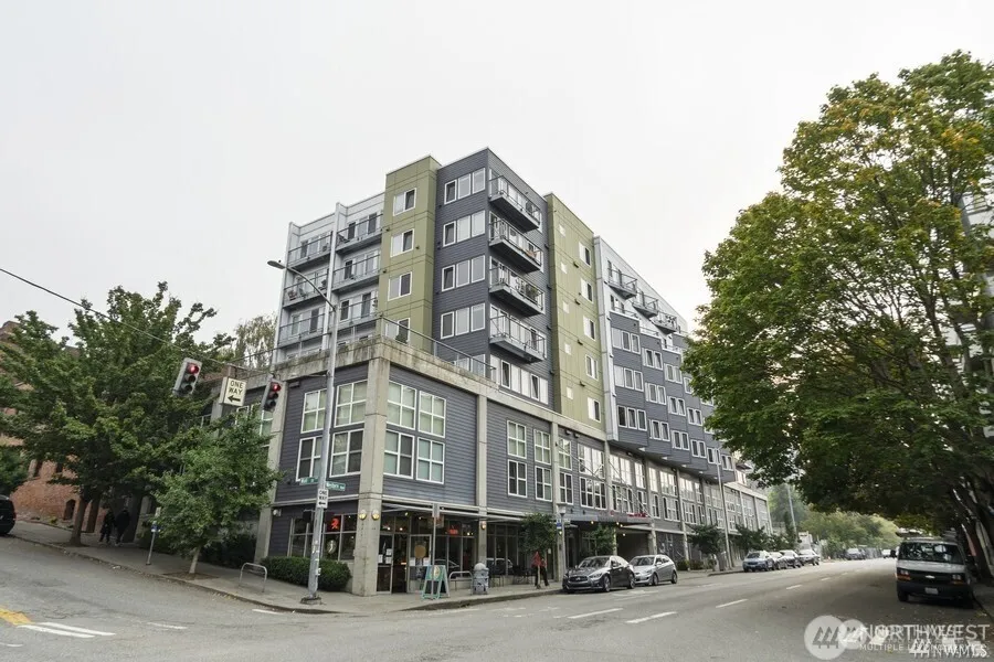 2440 Western Avenue #201 Seattle, WA 98121