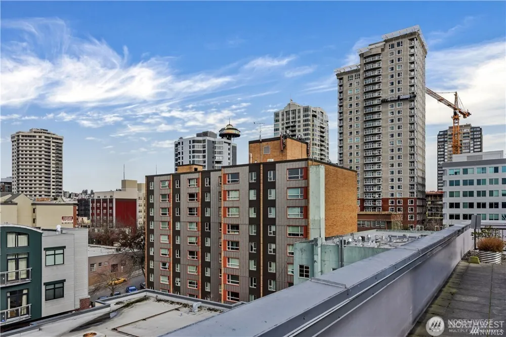 2440 Western Avenue #201 Seattle, WA 98121