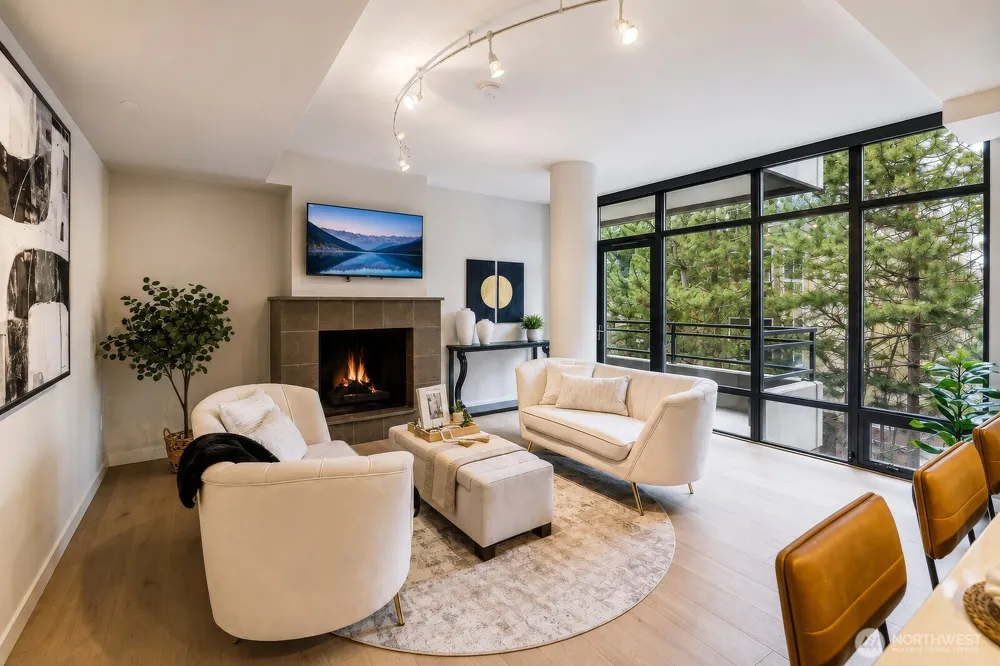 10000 Main Street #502 Bellevue, WA 98004