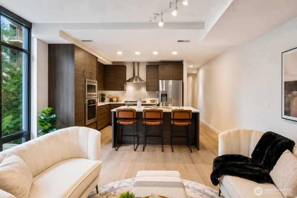 10000 Main Street #502 Bellevue, WA 98004