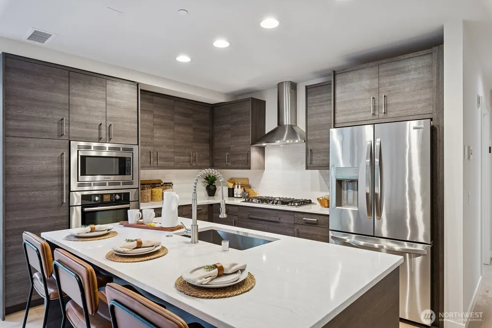 10000 Main Street #502 Bellevue, WA 98004