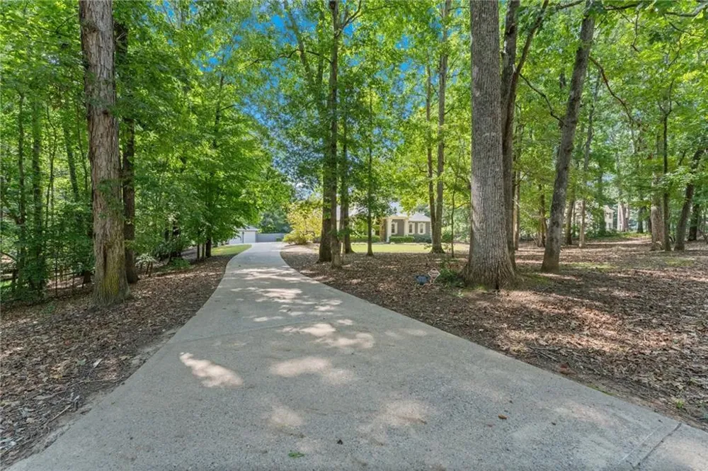 5725 Ash Drive Cumming, GA 30040