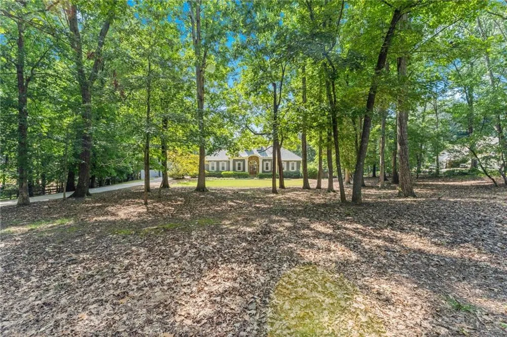 5725 Ash Drive Cumming, GA 30040