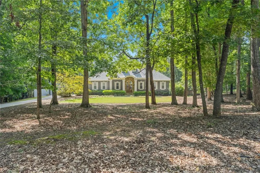 5725 Ash Drive Cumming, GA 30040