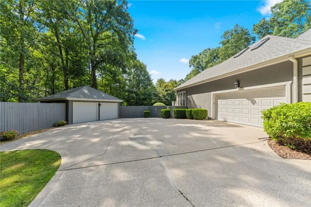 5725 Ash Drive Cumming, GA 30040