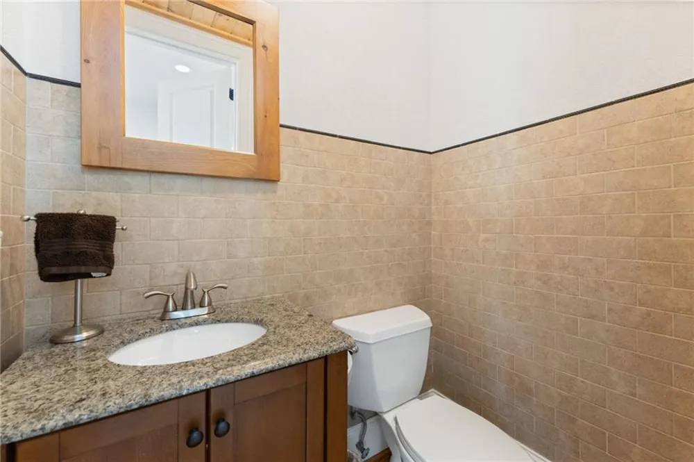 5725 Ash Drive Cumming, GA 30040