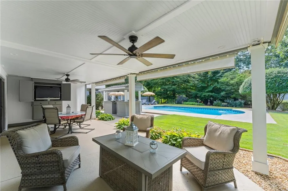 5725 Ash Drive Cumming, GA 30040