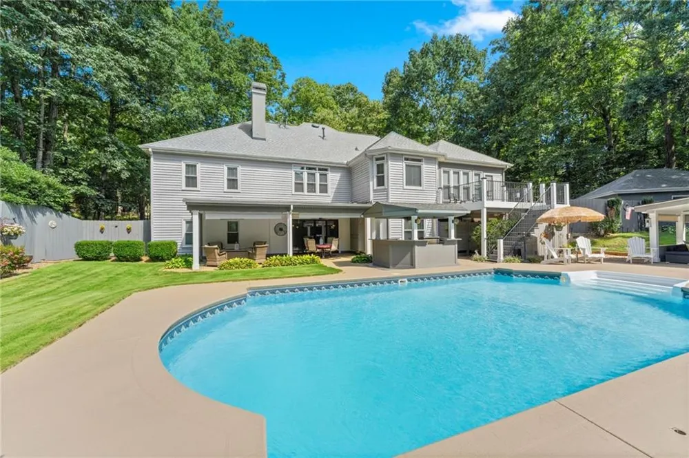 5725 Ash Drive Cumming, GA 30040