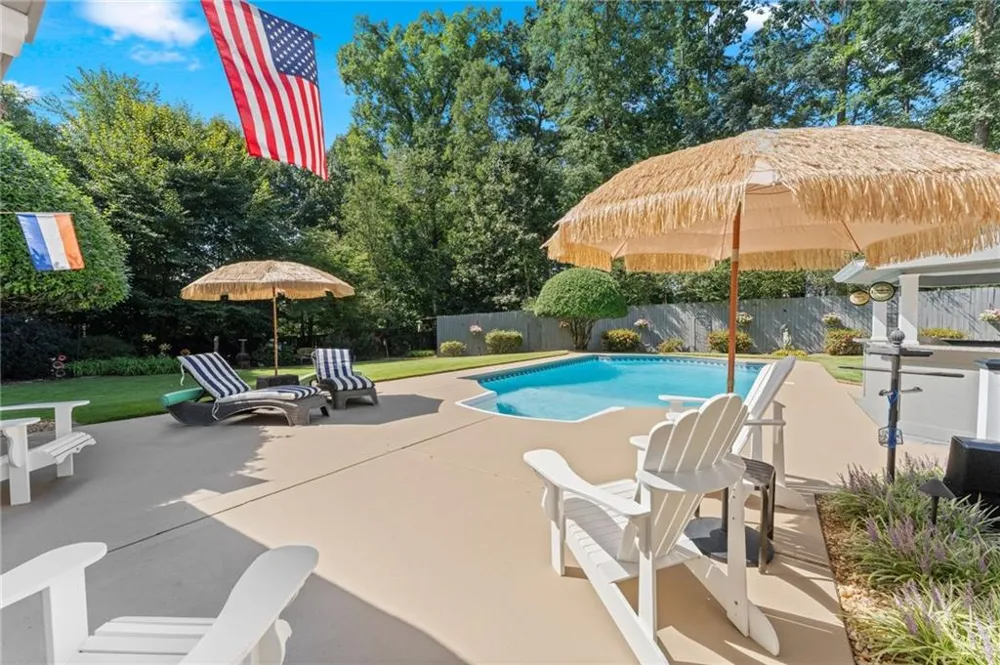 5725 Ash Drive Cumming, GA 30040
