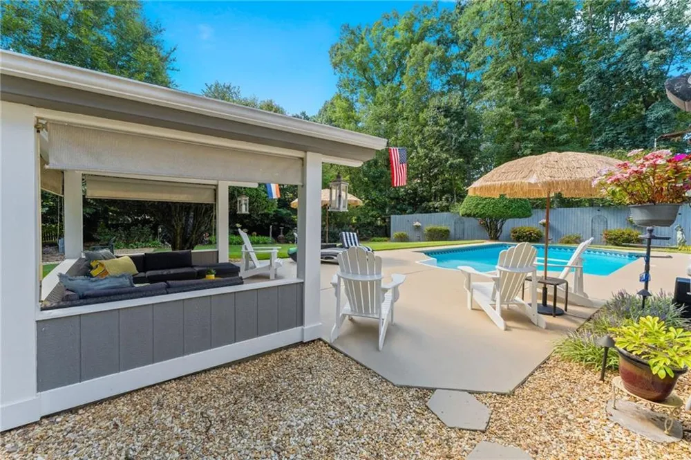 5725 Ash Drive Cumming, GA 30040