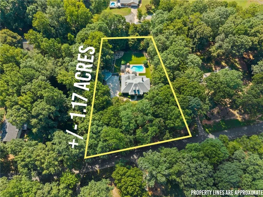 5725 Ash Drive Cumming, GA 30040