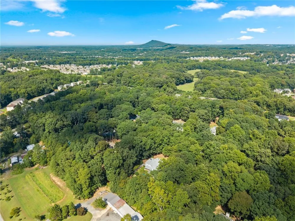 5725 Ash Drive Cumming, GA 30040