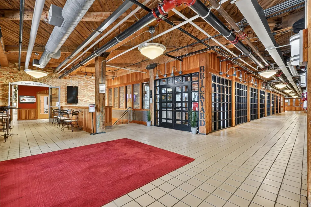 940 Monroe Avenue NW #462 Grand Rapids, MI 49503