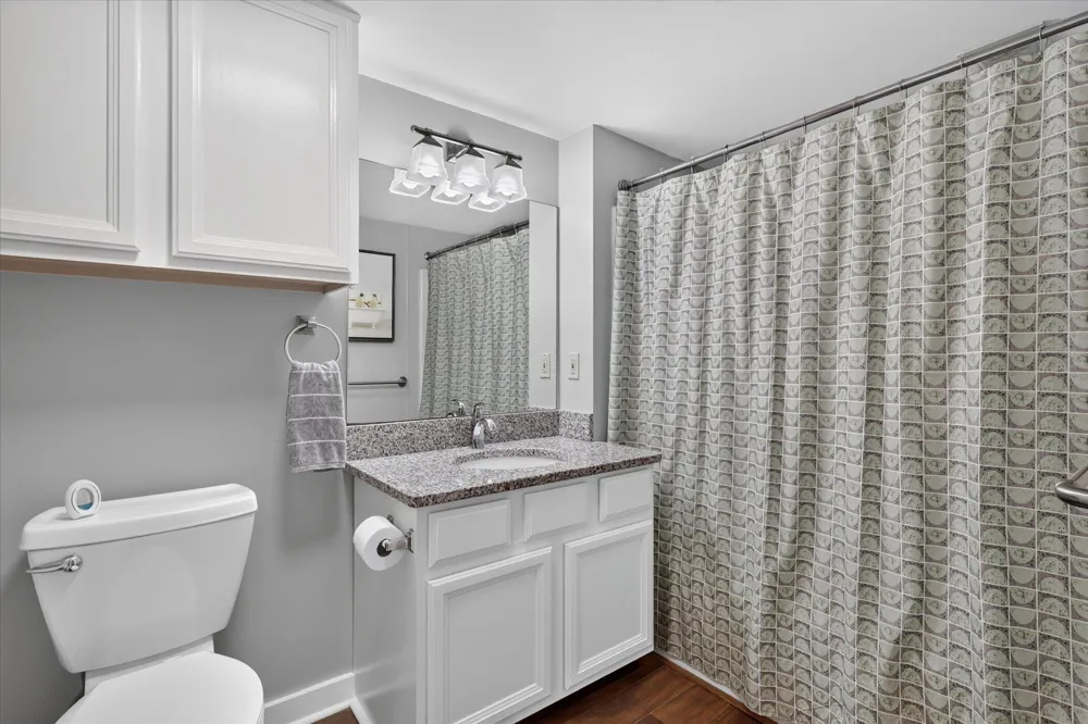 940 Monroe Avenue NW #462 Grand Rapids, MI 49503