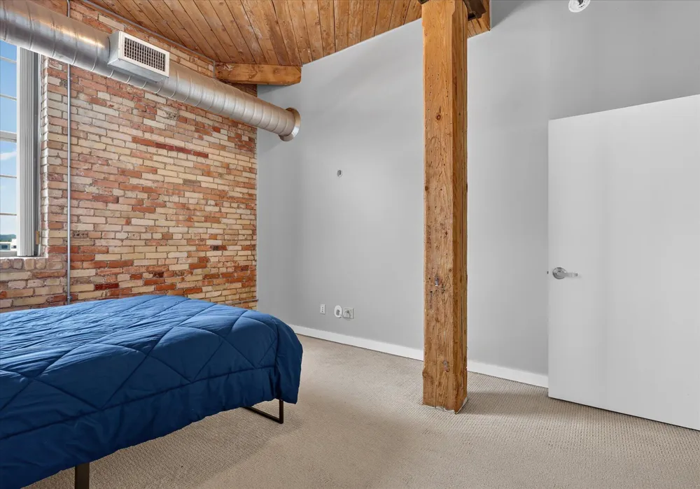 940 Monroe Avenue NW #462 Grand Rapids, MI 49503