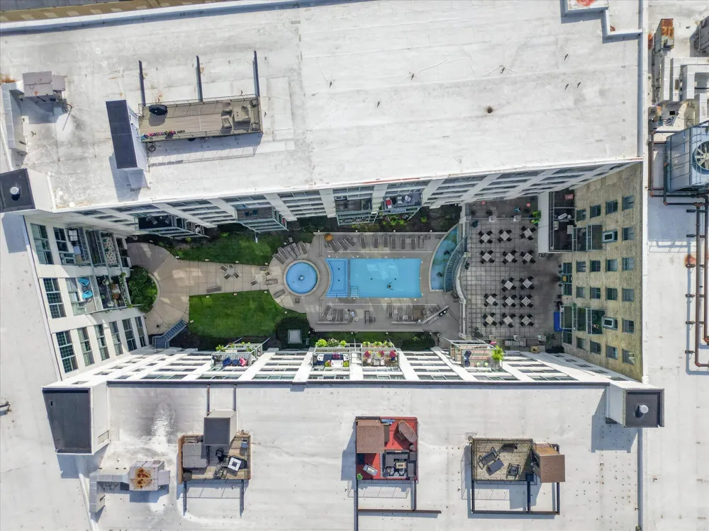940 Monroe Avenue NW #462 Grand Rapids, MI 49503