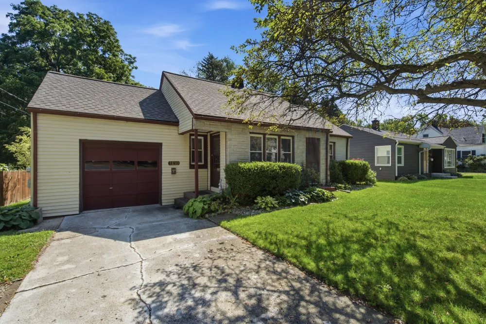1130 Fletcher Avenue Kalamazoo, MI 49006