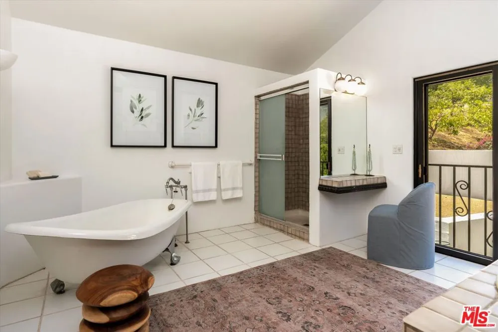 2745 Torito Road Santa Barbara, CA 93108
