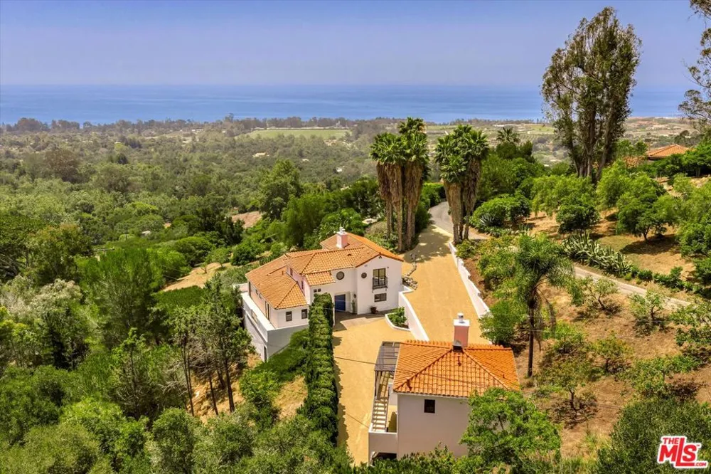 2745 Torito Road Santa Barbara, CA 93108