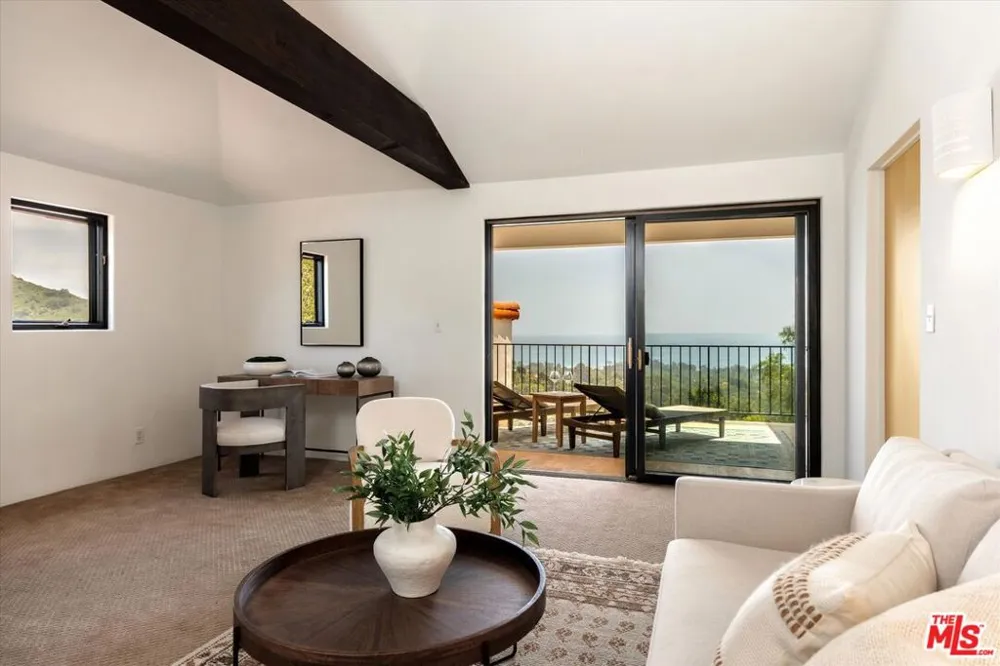2745 Torito Road Santa Barbara, CA 93108