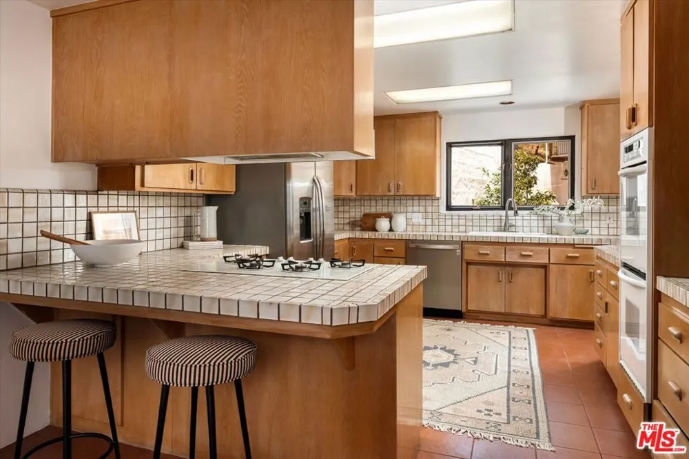 2745 Torito Road Santa Barbara, CA 93108