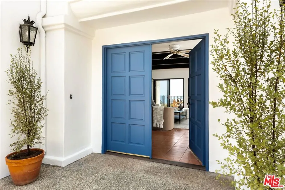 2745 Torito Road Santa Barbara, CA 93108
