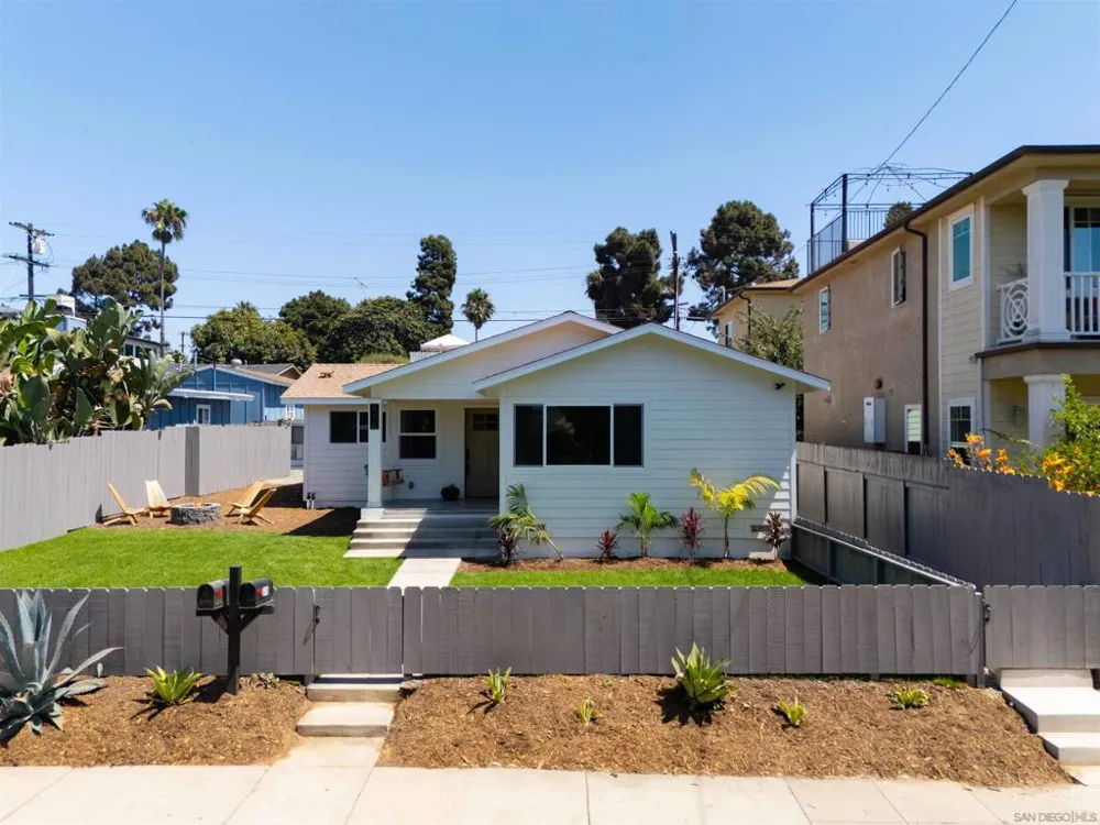 316 S Ditmar Oceanside, CA 92054