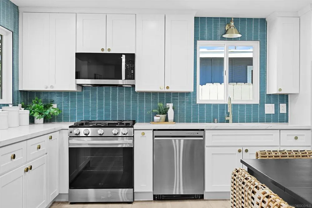 316 S Ditmar Oceanside, CA 92054