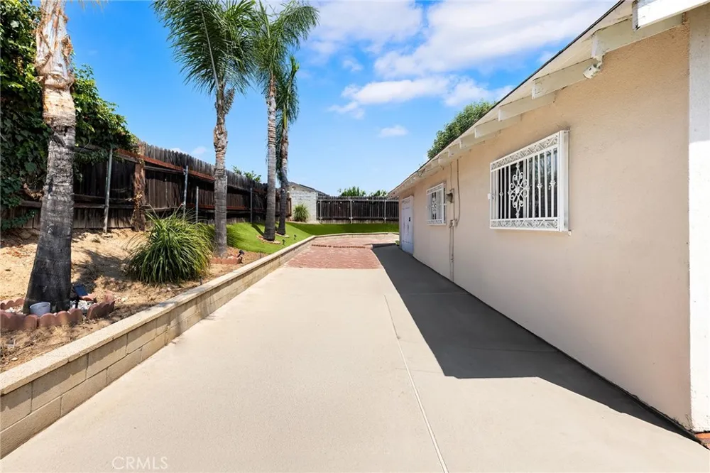 21127 E Cypress Street Covina, CA 91724