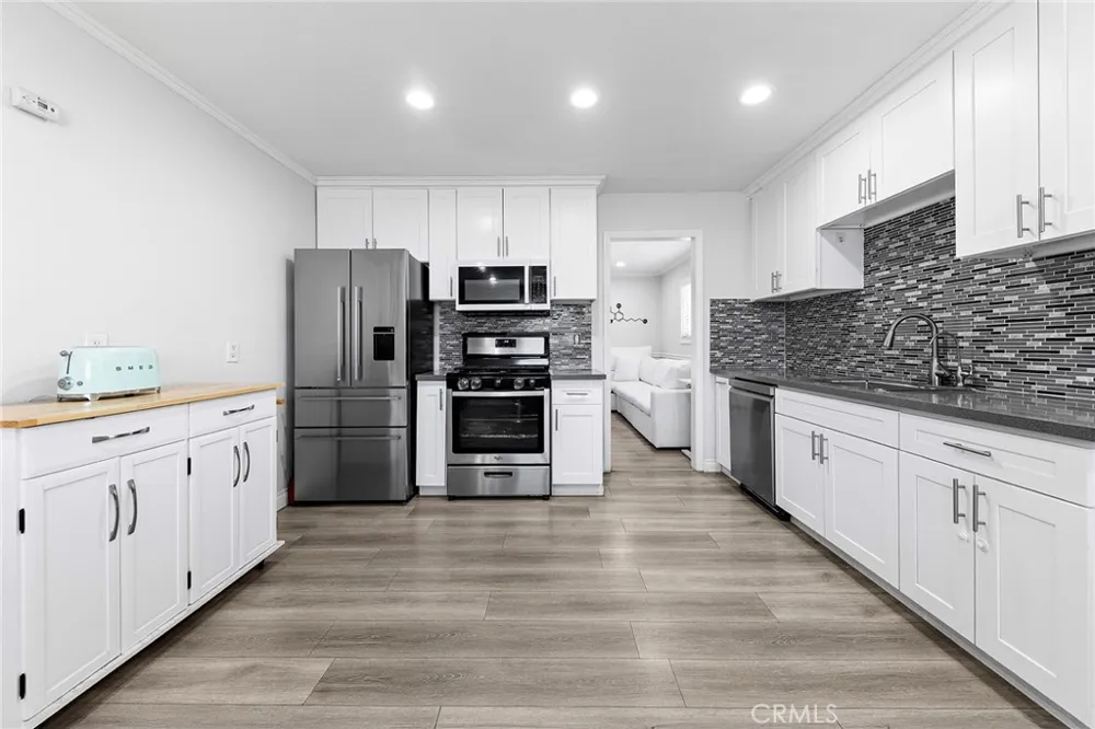 21127 E Cypress Street Covina, CA 91724