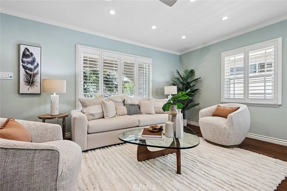 910 Firmona Avenue Redondo Beach, CA 90278