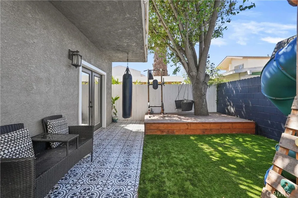 2911 S Pacific San Pedro, CA 90731
