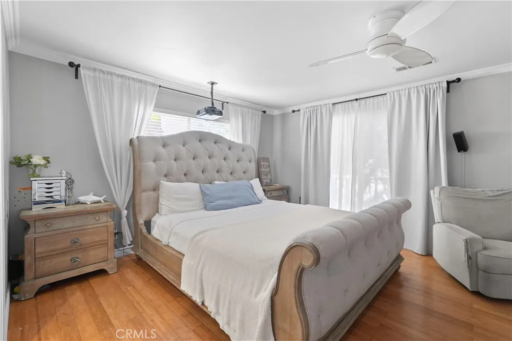 2911 S Pacific San Pedro, CA 90731