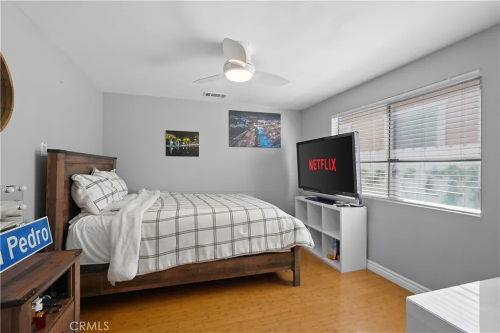 2911 S Pacific San Pedro, CA 90731