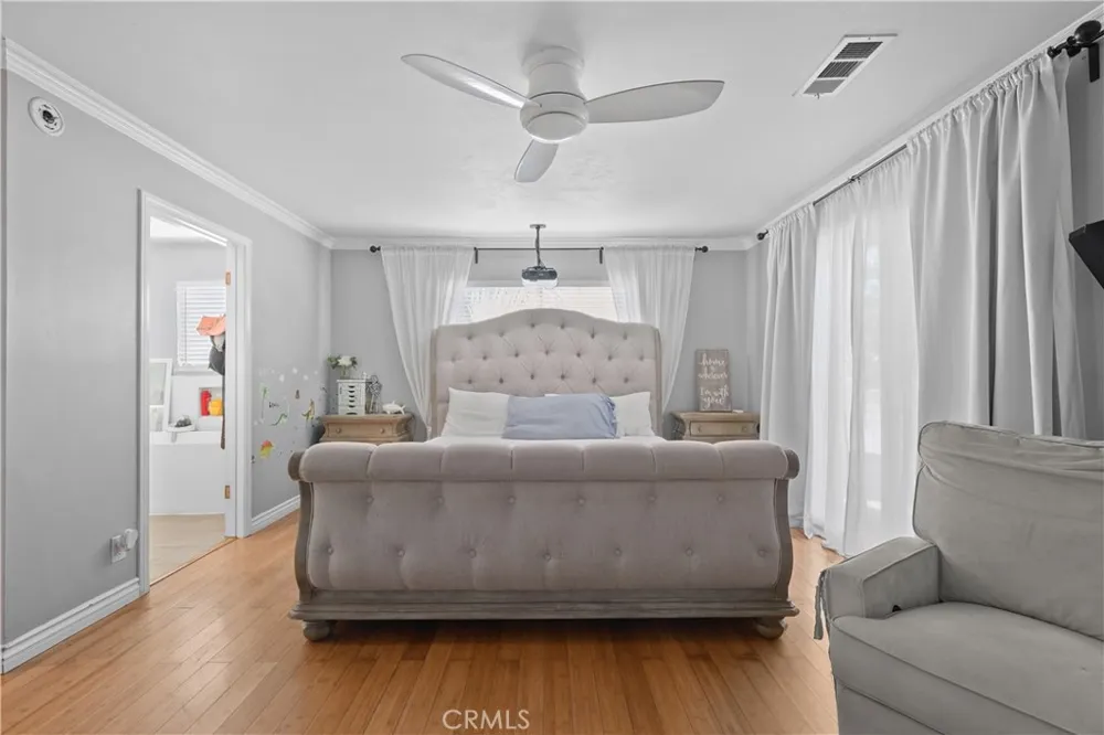 2911 S Pacific San Pedro, CA 90731