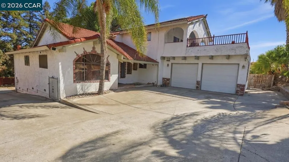 619 Shaddick Dr Antioch, CA 94509