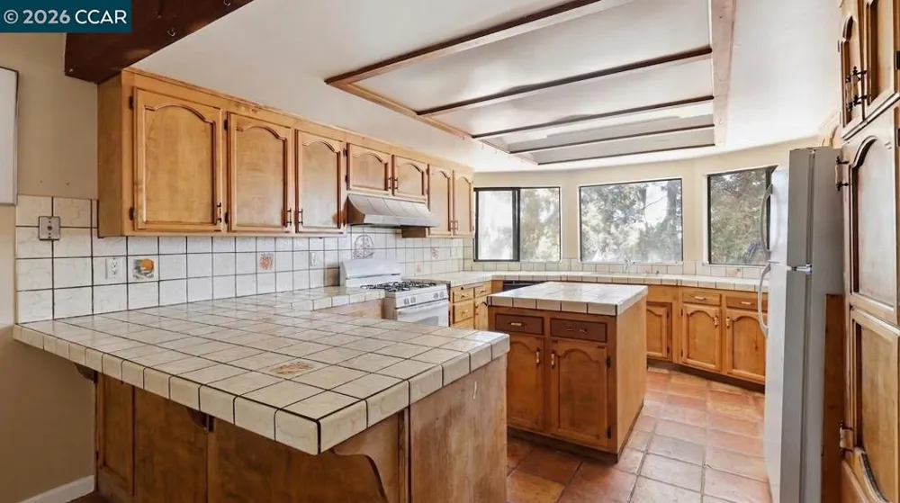 619 Shaddick Dr Antioch, CA 94509