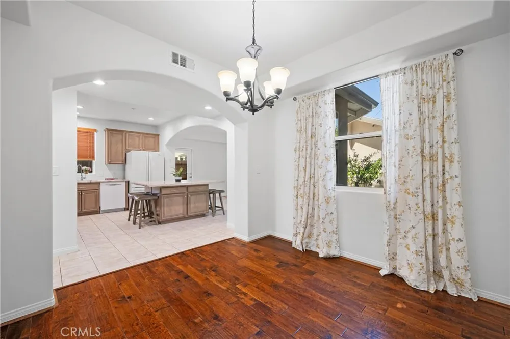 7101 Oso Avenue #14 Winnetka, CA 91306